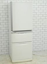 512⭕️冷蔵庫　アイリスオーヤマ　大型　両開き　300ℓ　設置無料　中古　安い 512⭕️冷蔵庫 アイリスオーヤマ 大型 両開き 300ℓ 設置無料