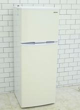 Abitelax製2021年式136L中古冷凍冷蔵庫　AR-137