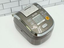 象印製2014年式中古圧力IH炊飯器1.0L（5.5合）　NP-WA10