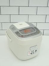 アイリスオーヤマ製2021年式炊飯器0.54L（3合）　ERC-MC30-W