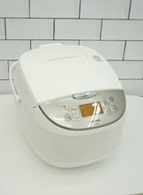 東芝製2018年式中古炊飯器1.8L（10合）　RC-18MSL