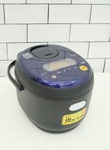 アイリスオーヤマ製2022年式炊飯器0.54L（3合）　DKRC-MD30-BK