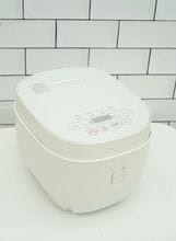 山善製2023年式中古炊飯器1.0L（5.5合） BKS-55(W)