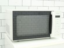 アイリスオーヤマ製2023年式中古フラット型電子レンジ　PMG-F188-W