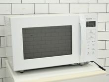 パナソニック製24年式中古フラット型電子レンジ　NE-FL1A-W