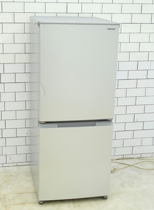 SHARP 冷蔵庫 SJ-D15G-W 152L 2021年製　【引き取り限定】 直接引き取り限定】シャープ 152L 冷蔵庫 SJ-D15G-W 2021年製
