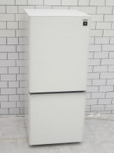 シャープ製2017年式137L中古冷凍庫　SJ-GD14C-W