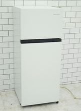 ハイセンス製2023年式124L中古冷凍冷蔵庫　HR-B12HW