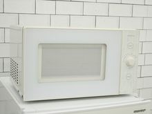 山善製2021年式中古フラット型電子レンジ　YRL-F180(W)
