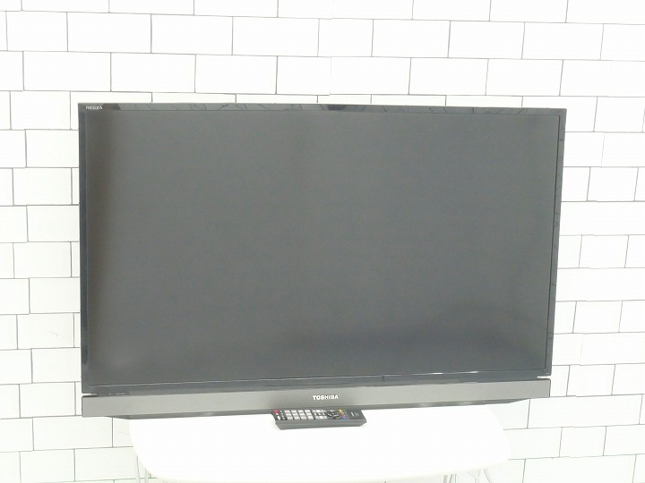 送料込み＊TOSHIBA 43型TV 2020年製＊0809-1 東芝製/2013