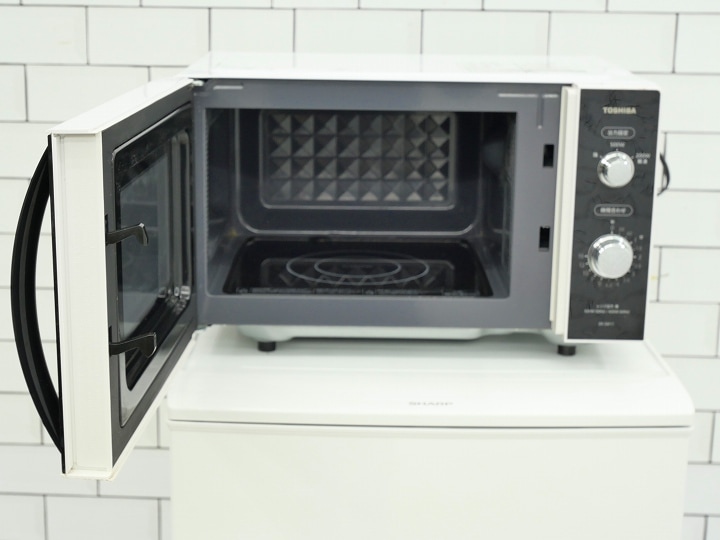 中古品】東芝 電子レンジ ER-SM17 フラット型 2021年製