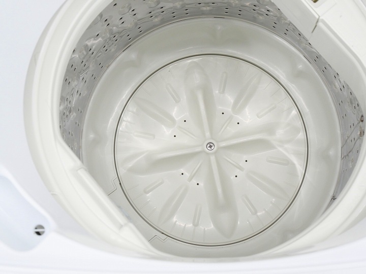日立製2022年式5kg中古全自動洗濯機 NW-50G