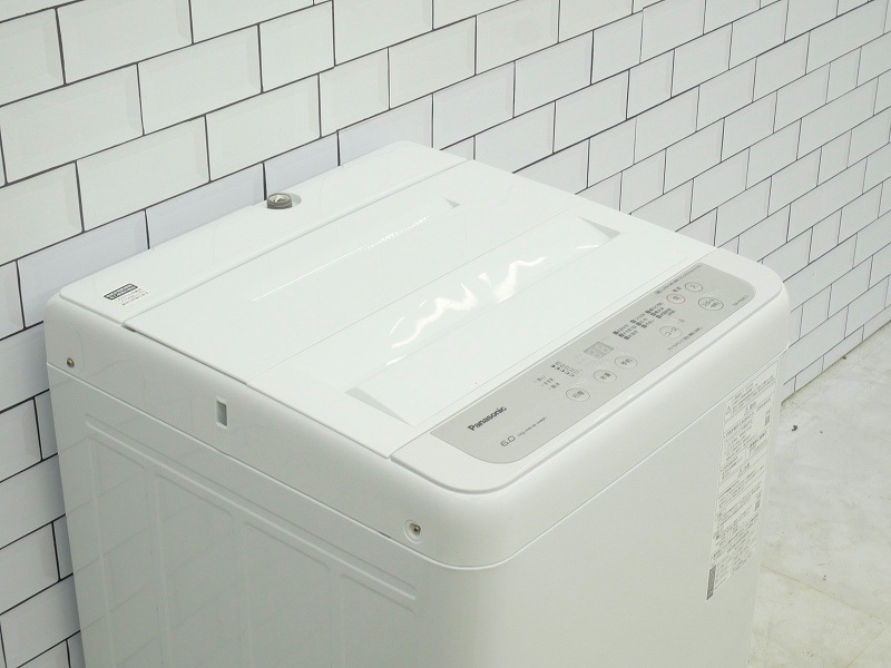 【RKGSE-924】特価！Panasonic/6kg洗濯機/NA-F60B13/中古品/2020年製/当社より近隣無料配達OK！ RKGSE-924】特価！Panasonic/6kg洗濯機/NA-F60B13/中古品/2020年製