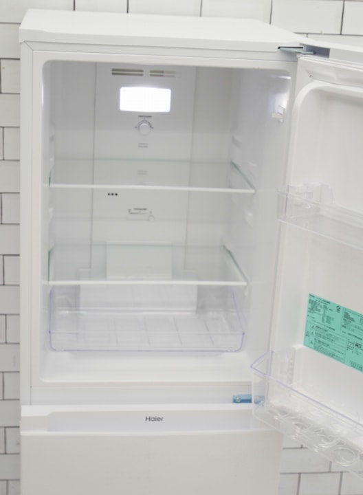 Haier製2023年式140L中古冷凍冷蔵庫 JR-NF140N