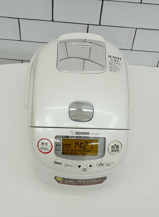 【中古】圧力IH炊飯器 象印 極め炊き 3合 NP-RM05-TA 象印 極め炊き NP-RM05 価格比較 - 価格.com