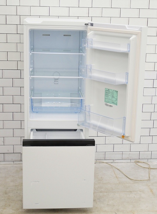 NO.2395【2023年製】Hisense ハイセンス ノンフロン冷凍冷蔵庫 HR