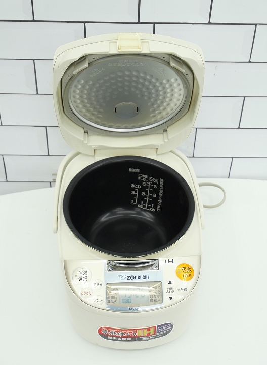 象印製2015年式中古IH炊飯器1.0L（5.5合） NP-XA10