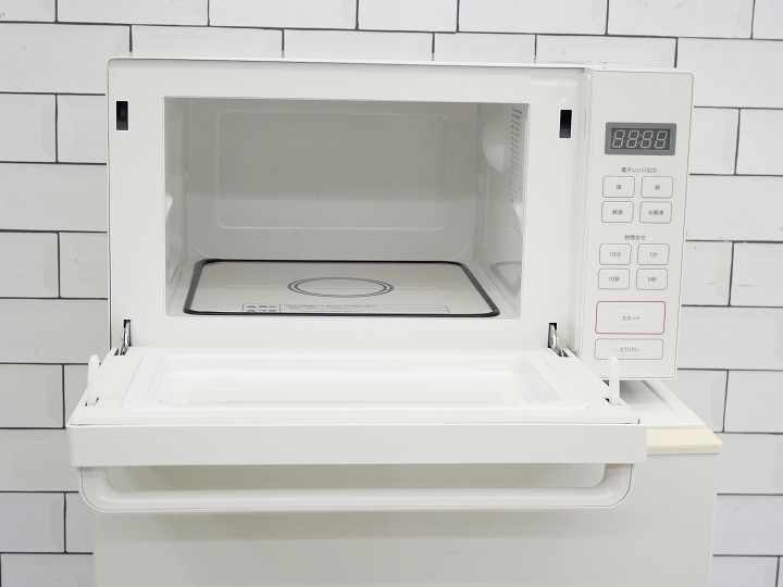無印良品製2021年式中古フラット型電子レンジ MJ-SER18A