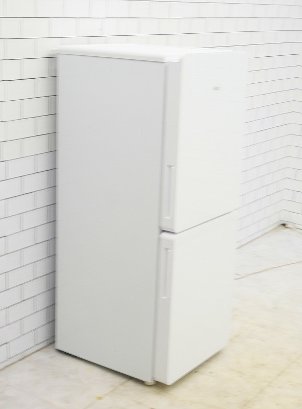 ★【送料込8/10発送】 Haier 2ドア冷蔵庫　JR-GNF148E Amazon.co.jp: JR-NF148B-K(ブラック) Haier Global Series 1