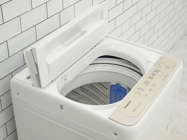 2020年製 Panasonic パナソニック 5kg洗濯機 NA-F50B13 中古