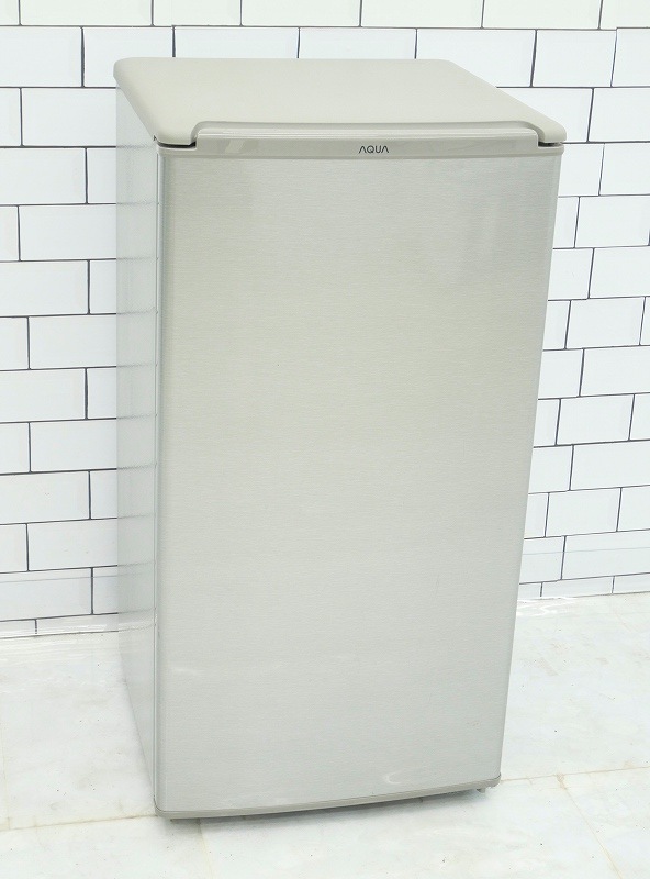 アクア 右開き冷蔵庫 AQR-8K 75L 2022年製 中古