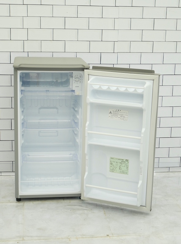AQUA1ドア冷蔵庫☆75ℓ、2021年製、AQR-8K、グレー、【浜村鹿野温泉IC