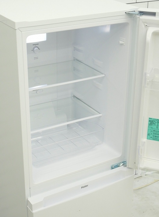 美品】ハイアールノンフロン冷凍冷蔵庫JR-NF140N2023年製