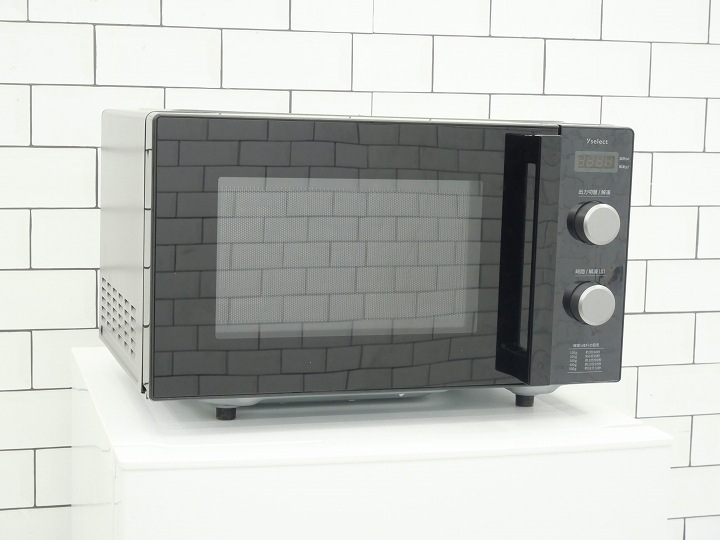 ヤマダ製2024年式中古フラット電子レンジ YMW-ST17J1(K)