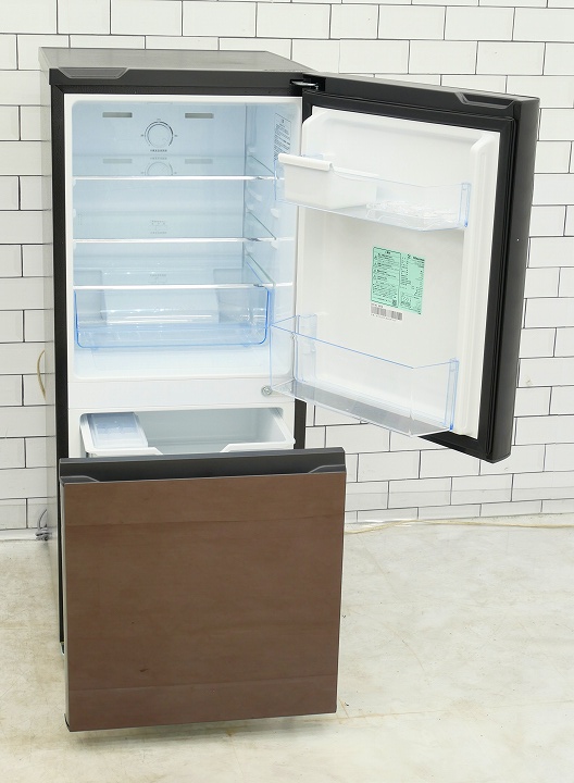 【美品中古】Hisense 冷蔵庫 HR-G13C-BR 135L 2024年製 ハイセンス製2024年式135L中古冷凍冷蔵庫 HR-G13C-BR