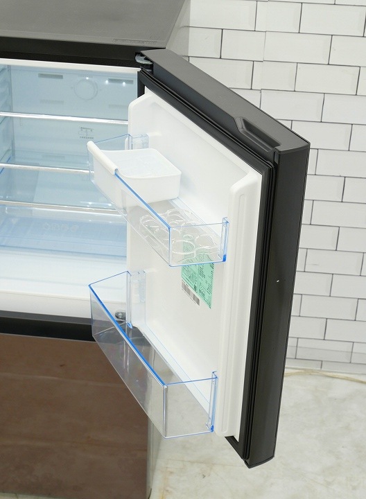 【美品中古】Hisense 冷蔵庫 HR-G13C-BR 135L 2024年製 ハイセンス製2024年式135L中古冷凍冷蔵庫 HR-G13C-BR