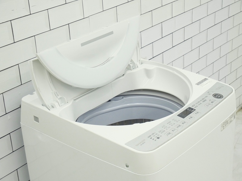 SHARP 洗濯機 ES-GE7E-W 7kg 2021年製 家電 C072 シャープ製2021年式7kg中古全自動洗濯機 ES-GE7E-W