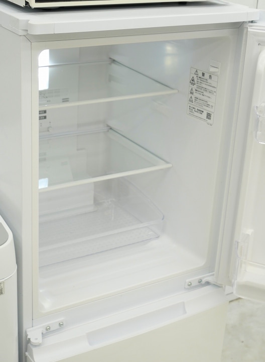 【購入者決定 市川市宛】デザイン重視シャープ製 大きめ152L冷蔵庫3点セット 152L、6kg/21年、19年、20年製/シャープ、シャープ、シャープ製