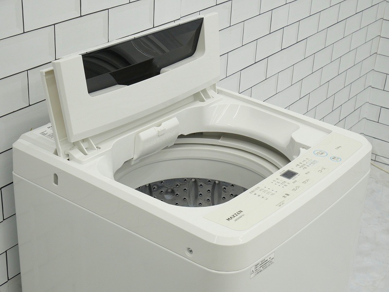 MAXZEN 全自動洗濯機 JW50WP01 5K『美品中古』2023年式L字ソファ