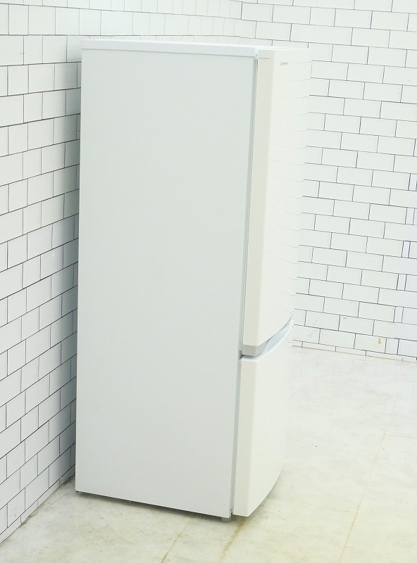 7/16受渡済）JT4471【TOSHIBA/東芝 2ドア冷蔵庫】美品 2019年製 GR