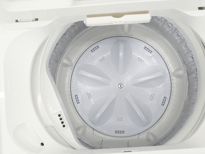 わだちゅう　洗濯機ヤマダに変更 ヤマダ製2024年式4.5kg中古全自動洗濯機 YWM-T45LW