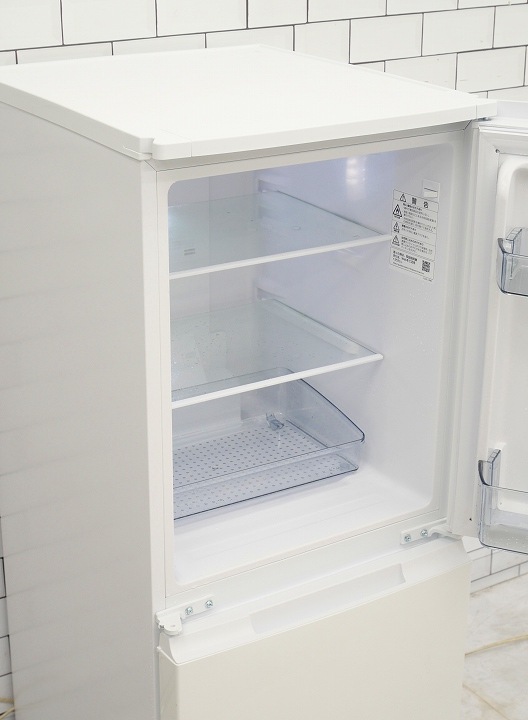 シャープ製2023年式152L中古冷凍冷蔵庫 SJ-D15JJ-W
