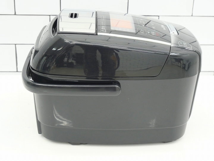 アイリスオーヤマ製2022年式IH炊飯器0.54L（3合） KRC-IC30-B