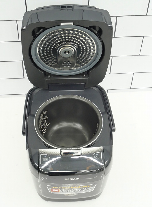 【売り切れ】アイリスオーヤマ　IHジャー炊飯器　KRC−IC30B　2022年製 Amazon | KRC-IC30-B(ブラック) 銘柄量り炊き IHジャー炊飯器 3合