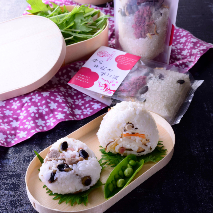 シーズコア　長谷梅と椎茸炊き込みご飯　126g