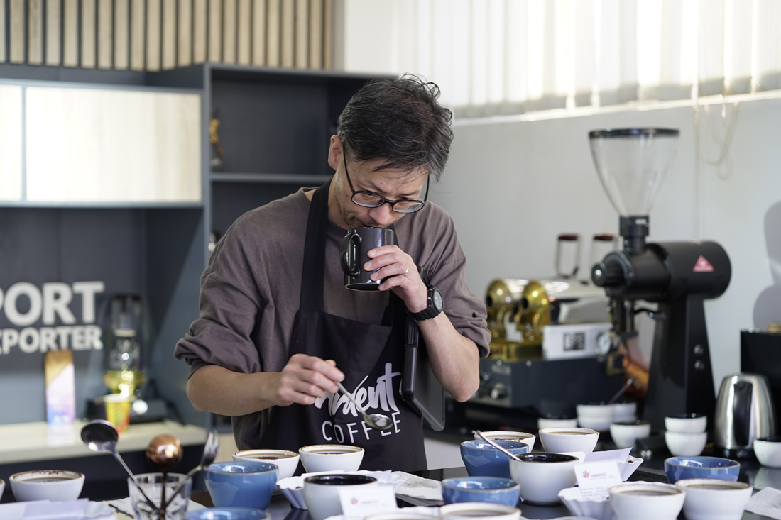 ���ڥ����ƥ������ҡ��ʥʥ���饳���ҡ�������������/Ĺ��)