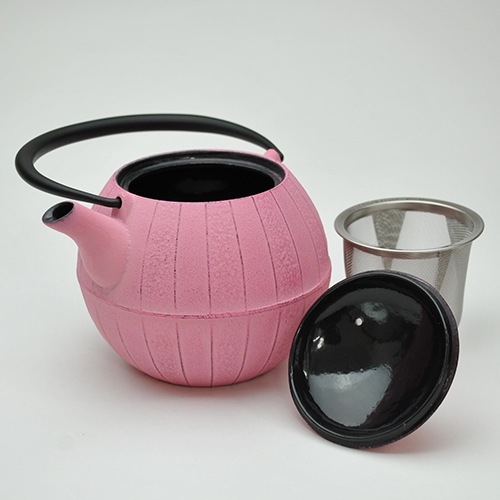 ティーポット 胡桃 Kurumi 0.5L 桜ピンク | 南部鉄のティーポット