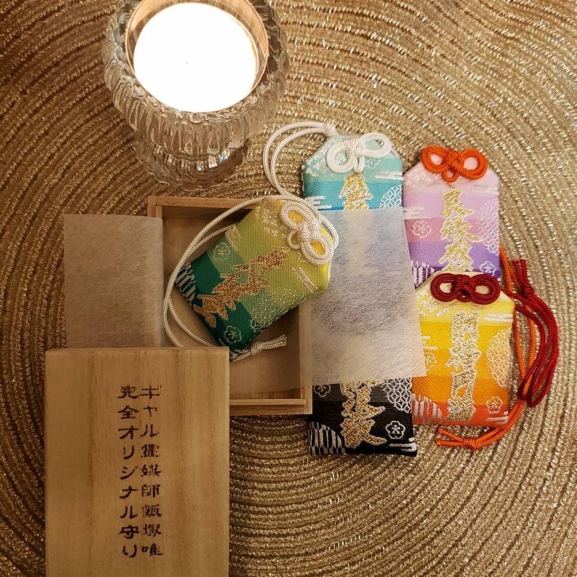 すべての商品 | ギャル霊媒師 飯塚唯のお守りアイテム