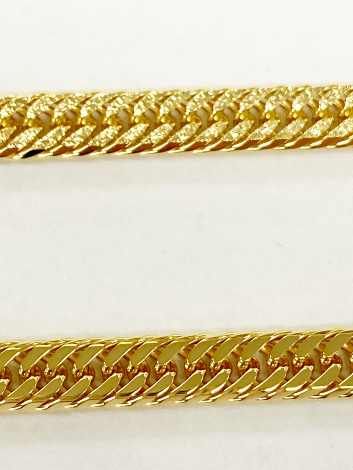 K18 トリプル喜平クロスローズカット （0.8Φ）12ｇ 18cm