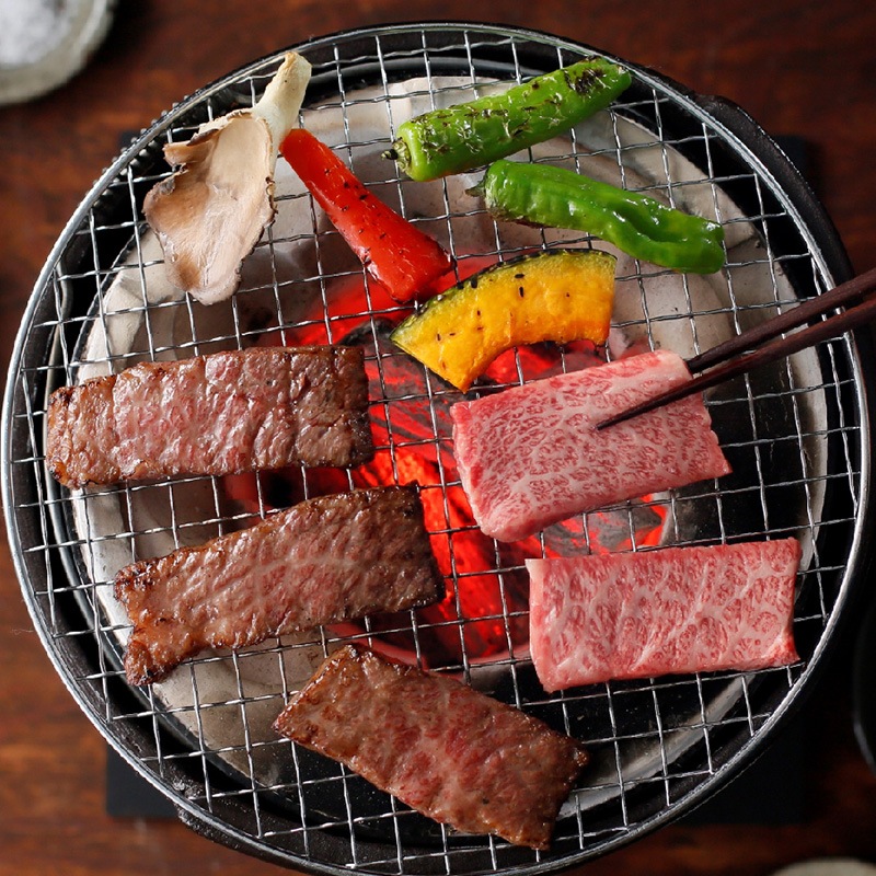 A4等級以上!和牛の花咲く“肉箱一段”