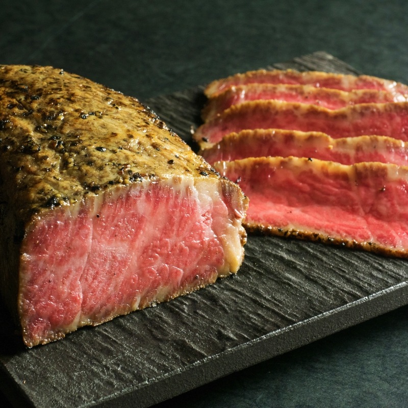 A4等級以上!和牛ローストビーフ特選霜降り&赤身食べ比べ