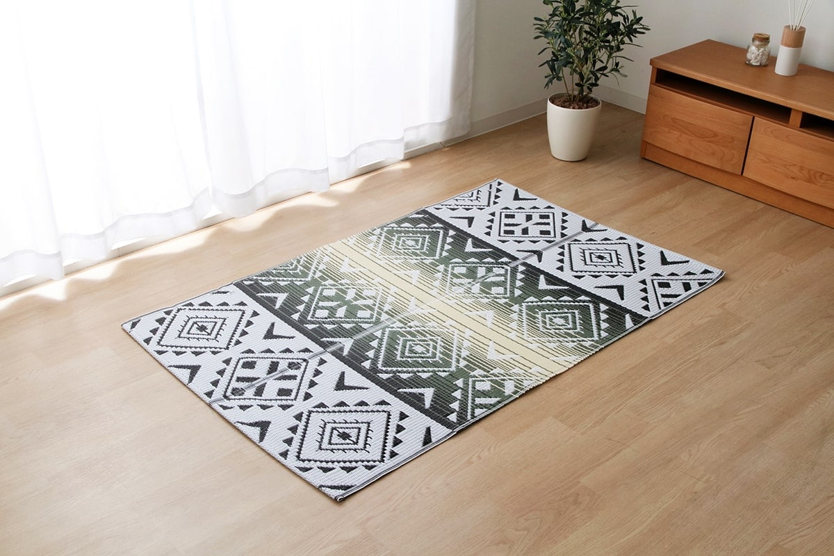 日本製 洗える レジャー シート アウトドア PP ポリプロピレン エスニック カラフル レッド 約87×140cm