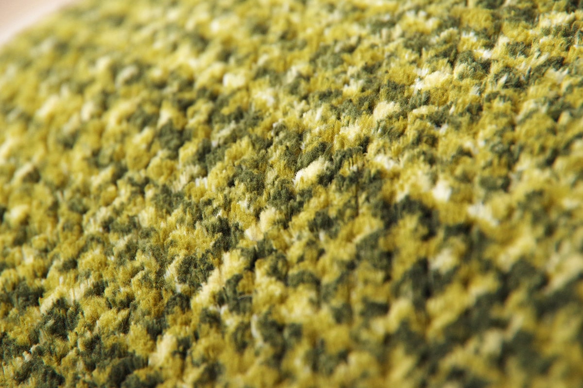 よりかかり三角クッション ノート Nought ソファー フロア