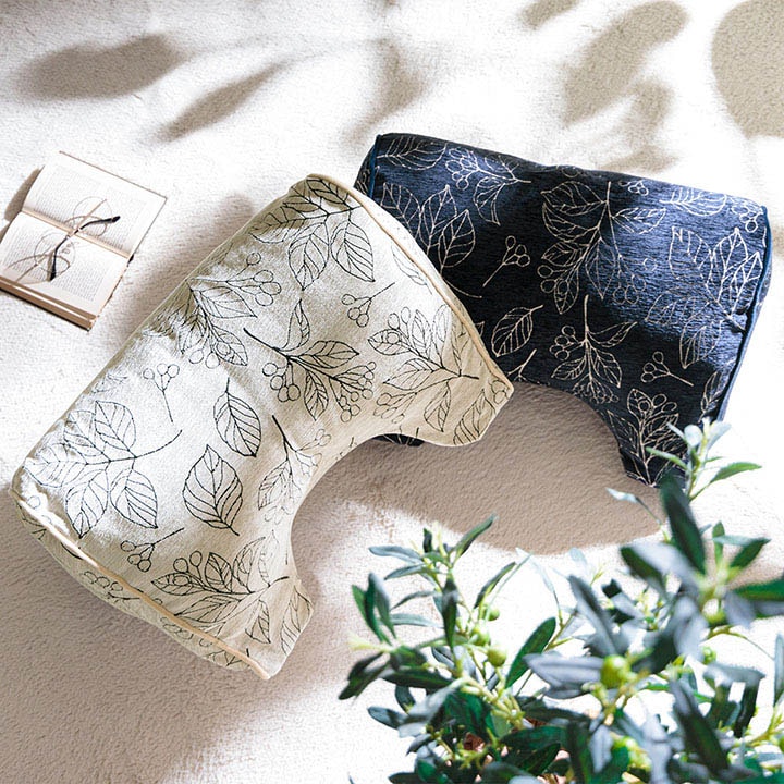 クッション ブラン 寄りかかり 背もたれ ソファー リビング