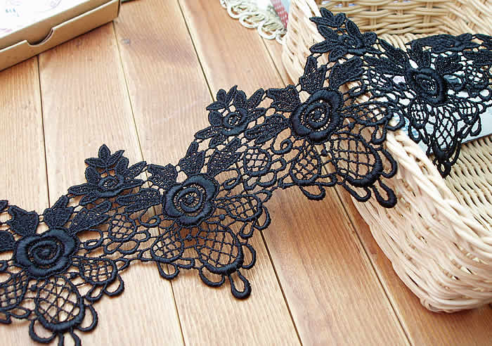 9 5cm幅 黒の豪華なバラケミカルレース 1m ケミカルレース 黒 イケナカレース