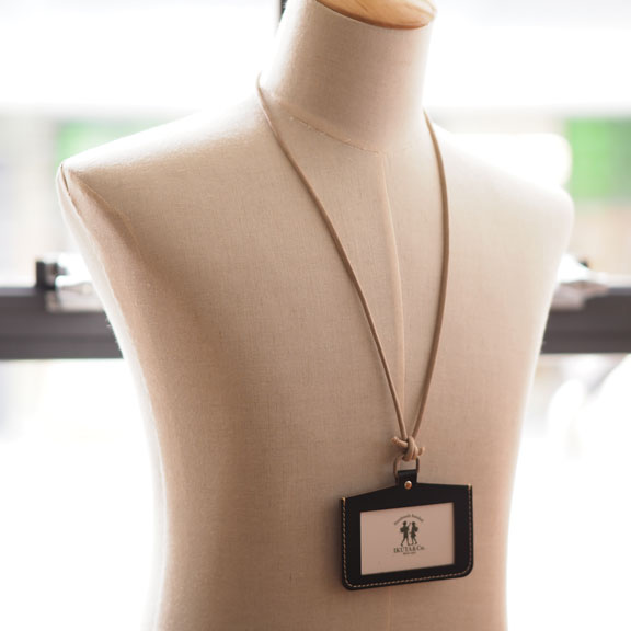 【保護者証ケース・社員証ケース】牛革製ＩＤホルダー